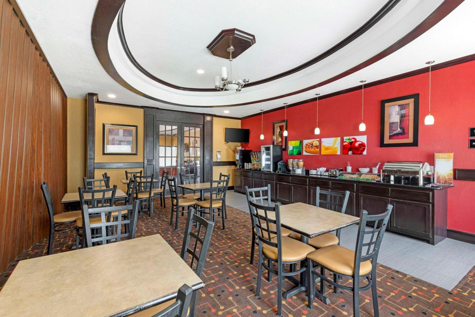 Quality Inn And Suites Groesbeck Kültér fotó