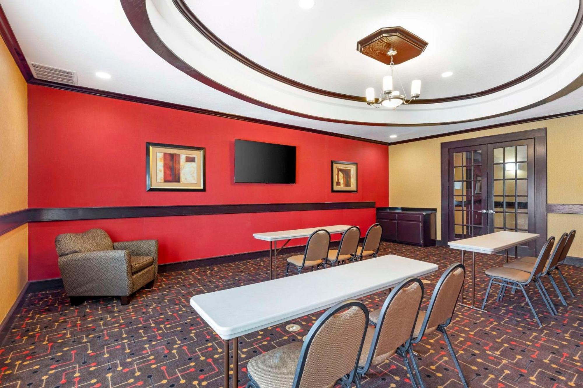 Quality Inn And Suites Groesbeck Kültér fotó