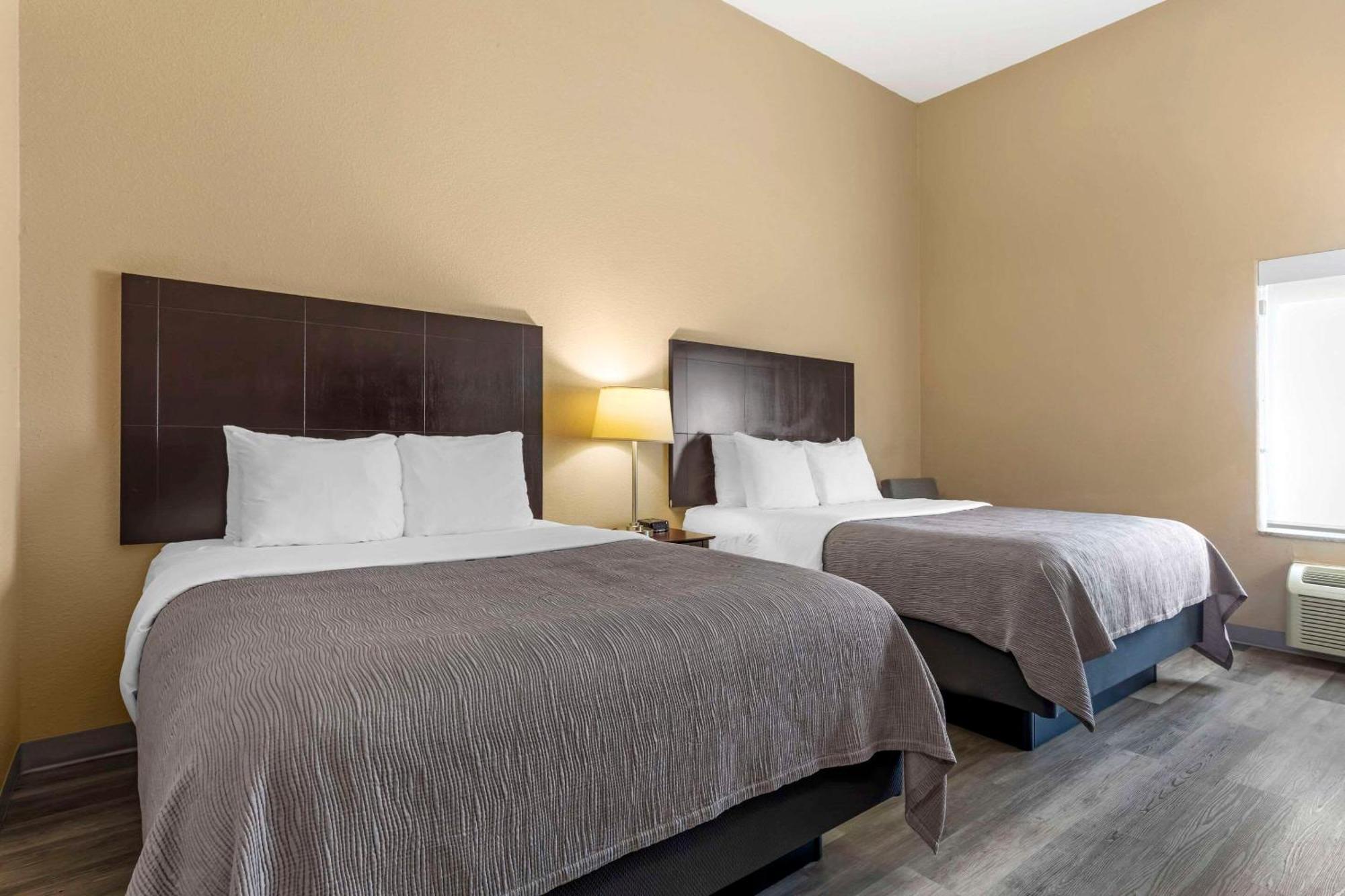 Quality Inn And Suites Groesbeck Kültér fotó