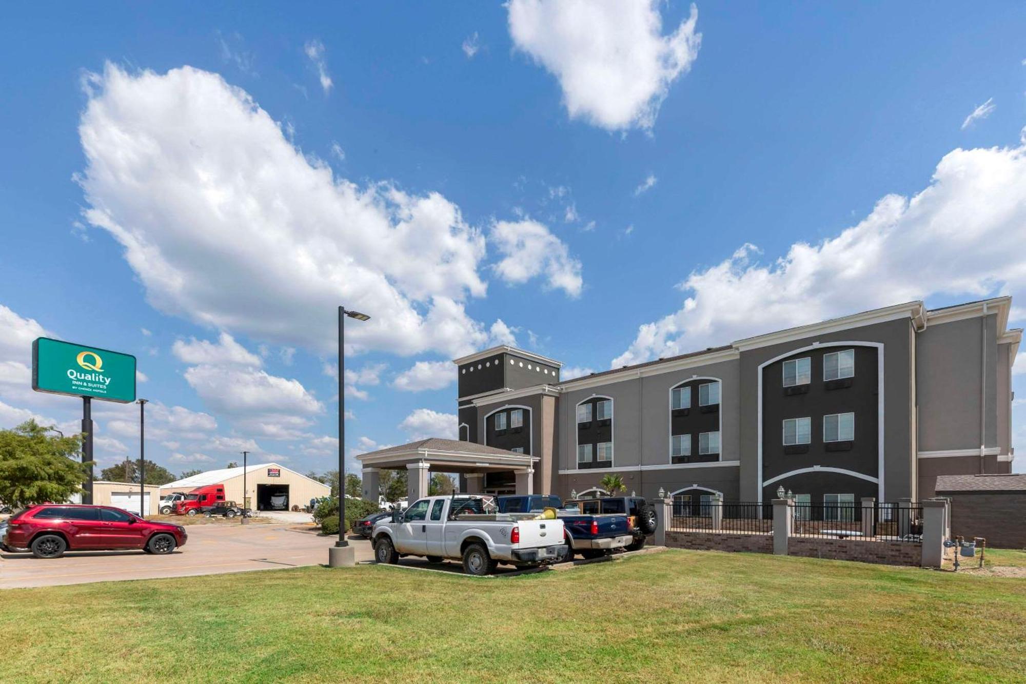 Quality Inn And Suites Groesbeck Kültér fotó