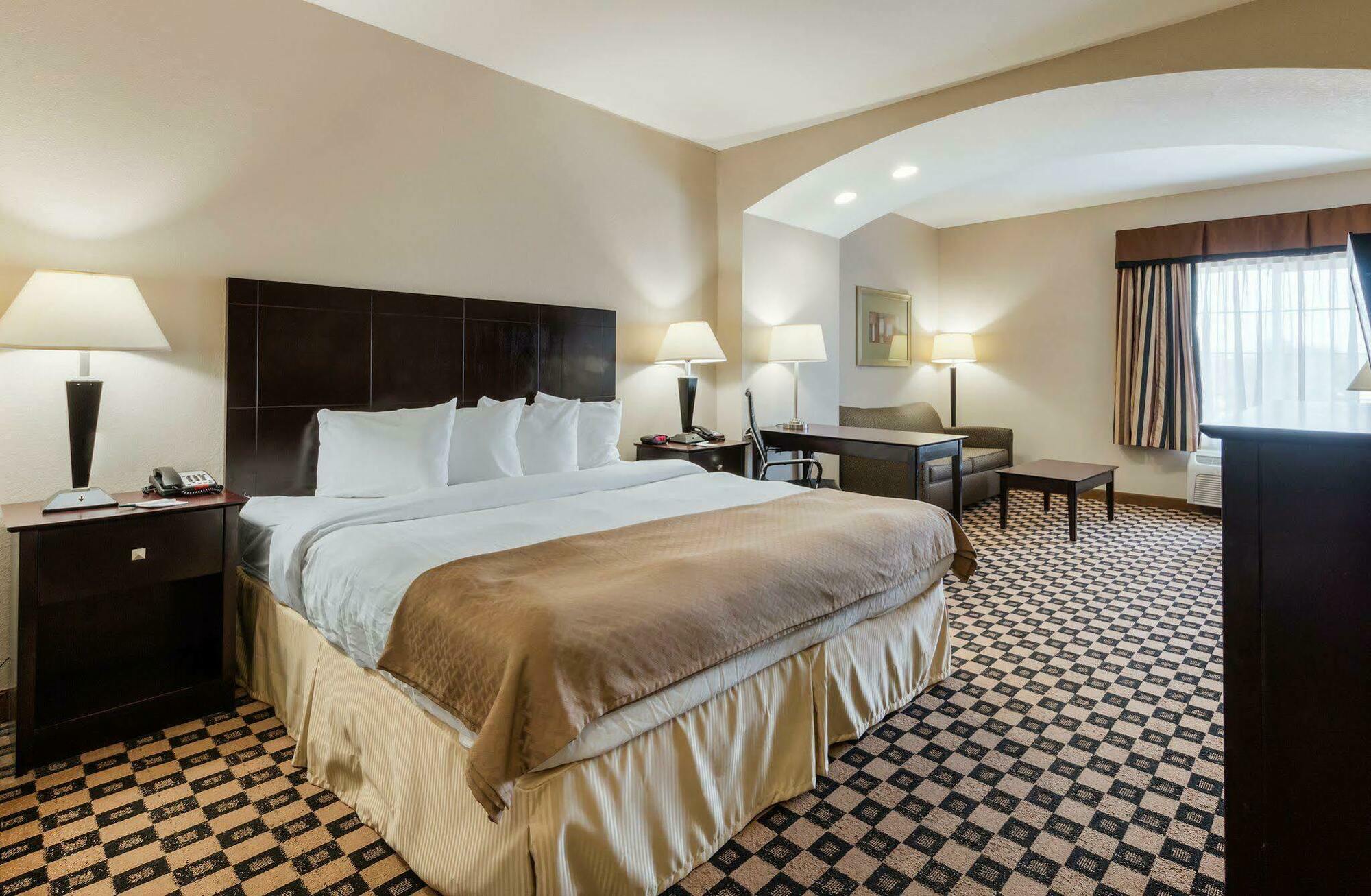 Quality Inn And Suites Groesbeck Kültér fotó